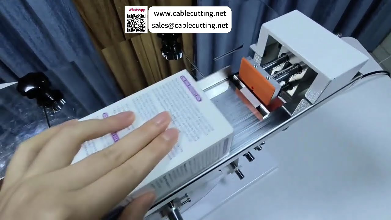 Máy Dán Nhãn Hộp Góc Vuông - Thiết Bị Đóng Gói & Niêm Phong Tốc Độ Cao Thiết Yếu