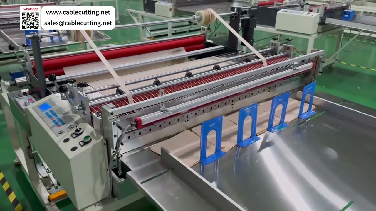 Vận Hành Bộ Cắt Web Kiểu Cổ Điển Với Trục Khí Nén, Phanh Từ, Xẻ Rô-To Và Thu Gom Mép Cắt