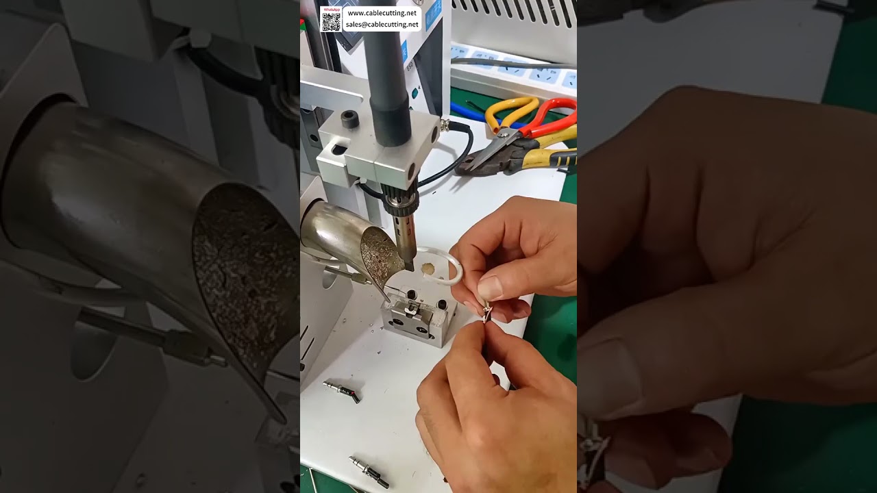 3 Pin Plug Soldering Machine  Easy to Operate Fast Output Welding Equipment for Wire Assembly